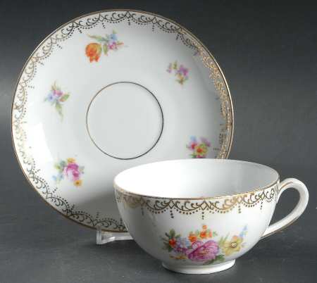EPI99 Flat Cup & Saucer Set