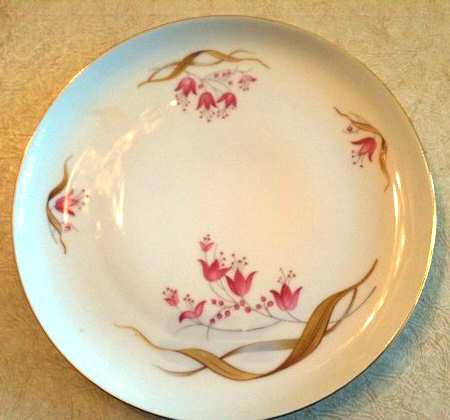 P862 (Coupe) Salad Plate