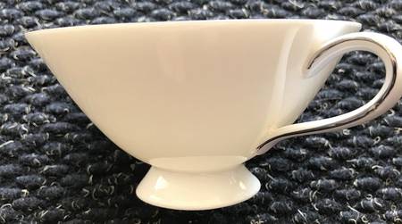 P1346 Footed Cup