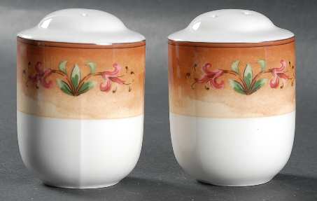 Spice Pavilion (English) Salt & Pepper Set