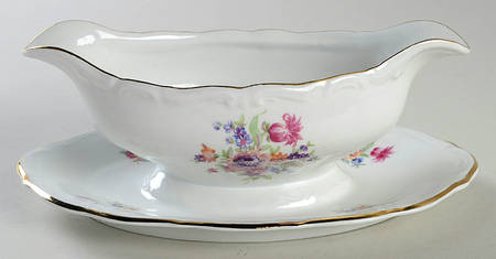 Rose Garden Gravy Boat with Attached Underplate