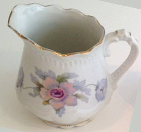 3268 Creamer