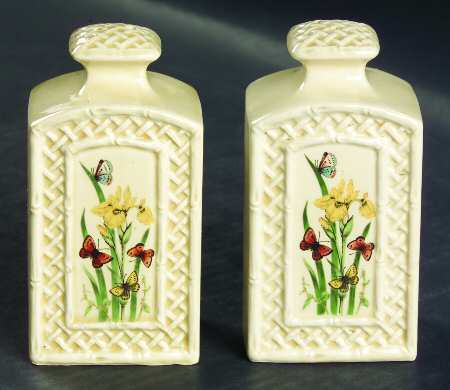 Butterfly Garden Trellis Salt & Pepper Set