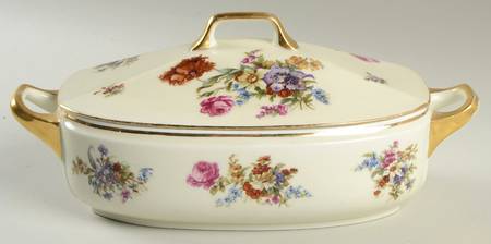 5344 Oval Covered Vegetable