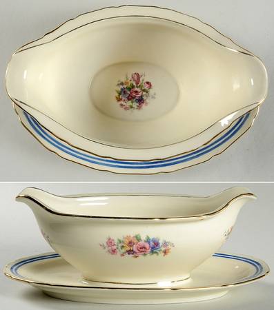EPI24 Gravy Boat with Attached Underplate
