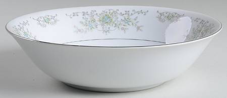 Alicia 9" Round Vegetable Bowl