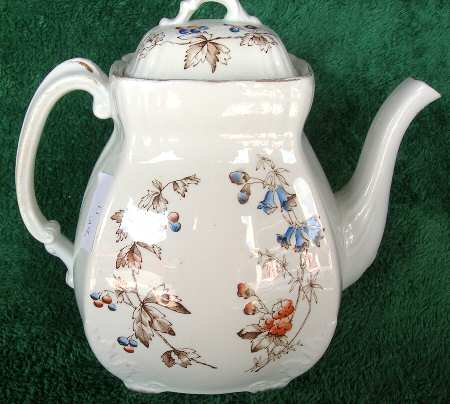 Minerva Teapot & Lid