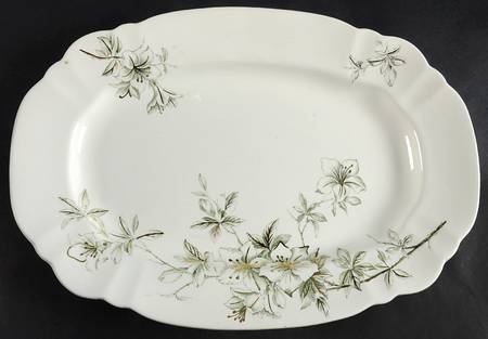 Azalea Green 16" Oval Serving Platter