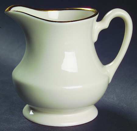 Classic Gold Creamer