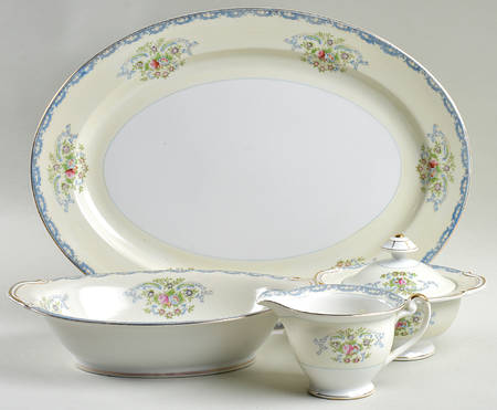 EMP47 5 Piece Hostess Set