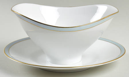 21501 Gravy Boat with Attached Underplate