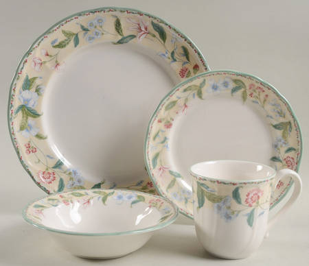 Floral Bay 4 Piece Place Setting