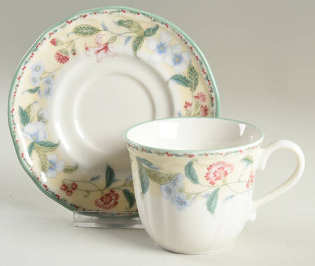 Floral Bay Flat Cup & Saucer Set