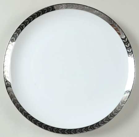 Monarch Dinner Plate