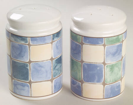 Crete Salt & Pepper Set