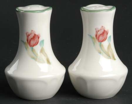 Garland Dance Salt & Pepper Set