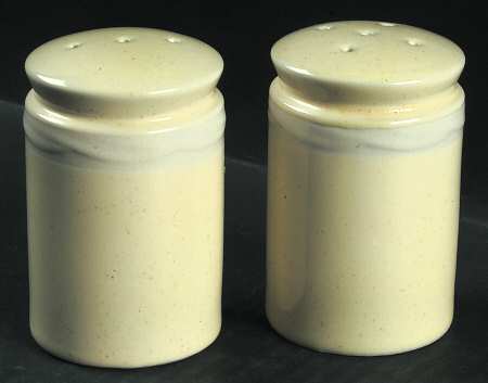 Custard Salt & Pepper Set