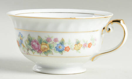 EEC3 Footed Cup