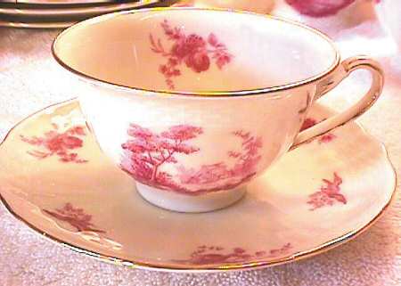 8037 Footed Cup & Saucer Set