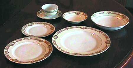 EPI215 Flat Cup & Saucer Set