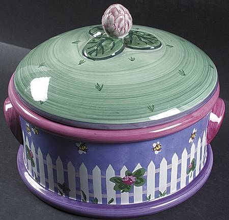 Garden Party 4 Quart Round Covered Casserole