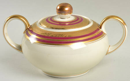 A218 Sugar Bowl & Lid