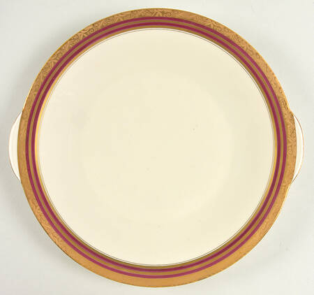 A218 Handled Cake Plate