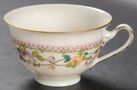 7942 Footed Cup