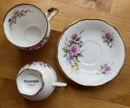 2520m Flat Cup & Saucer Set