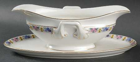 Printemps Gravy Boat with Attached Underplate