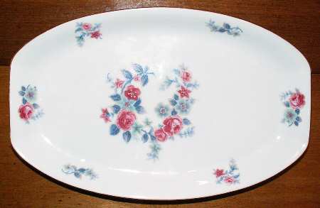 1379 9" Oval Vegetable Bowl