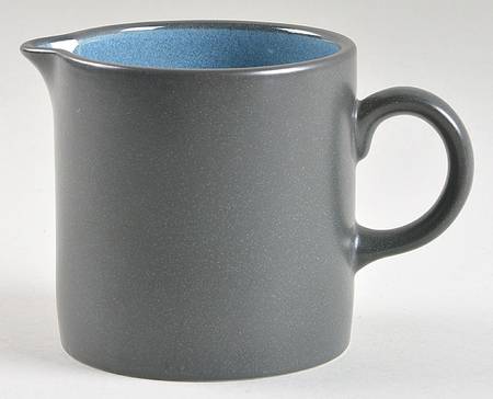Zoom Blue Creamer