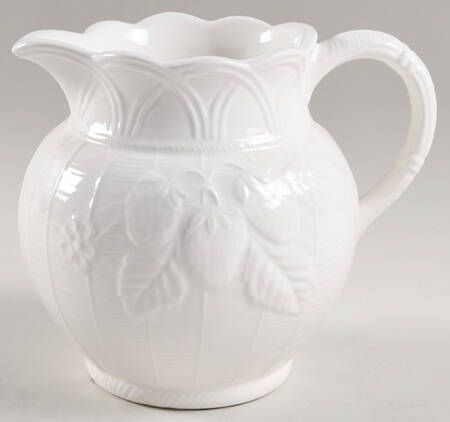 ETA2 48 Oz Pitcher