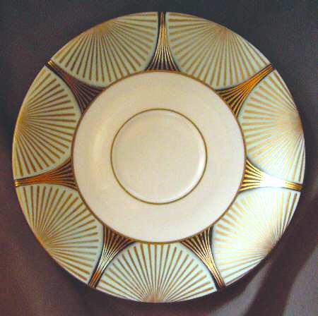 2622 Saucer