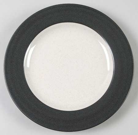 Zoom Cream Salad Plate