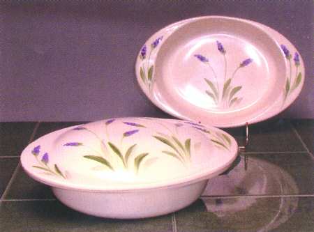 Lavender 2 Qt Round Covered Casserole