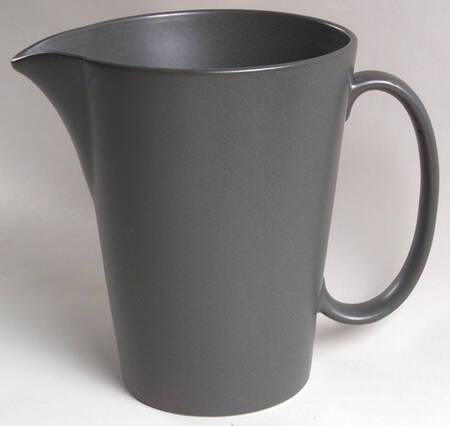 Graphite (Accessories) 64 Oz Pitcher