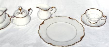 Bristol (Verge) Footed Cup & Saucer Set
