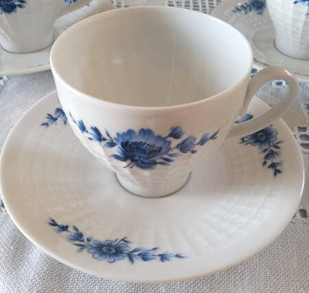 ECS153 Flat Cup & Saucer Set