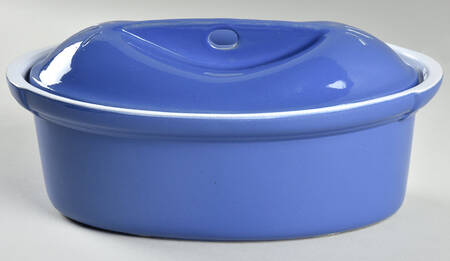 Azur (Blue) 2 Quart Oval Covered Casserole