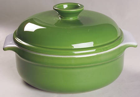 Vert (Green) 2 Qt Round Covered Casserole