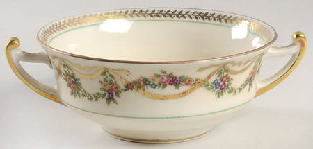 5034 Footed Cream Soup Bowl