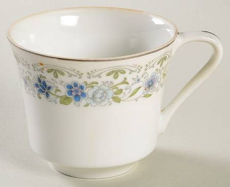 Angelita Footed Cup