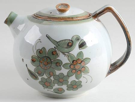 El Palomar Green Teapot & Lid