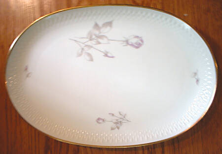 21257 15" Oval Serving Platter