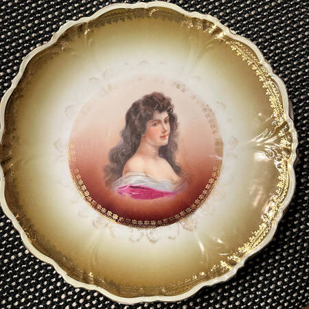ELO16 Luncheon Plate