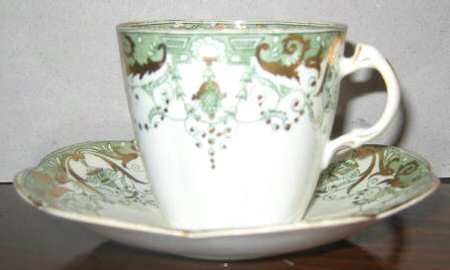 Rena Flat Cup & Saucer Set