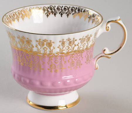 5223 Footed Cup