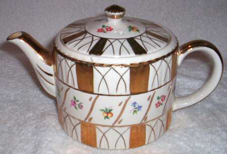 2615 Teapot & Lid