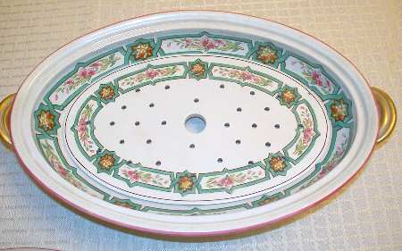 3613 Strainer for Oval Covered Vegetable